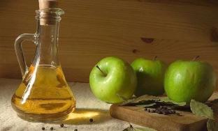 Apple-vinegar-helps-clear-to improve circulation of blood